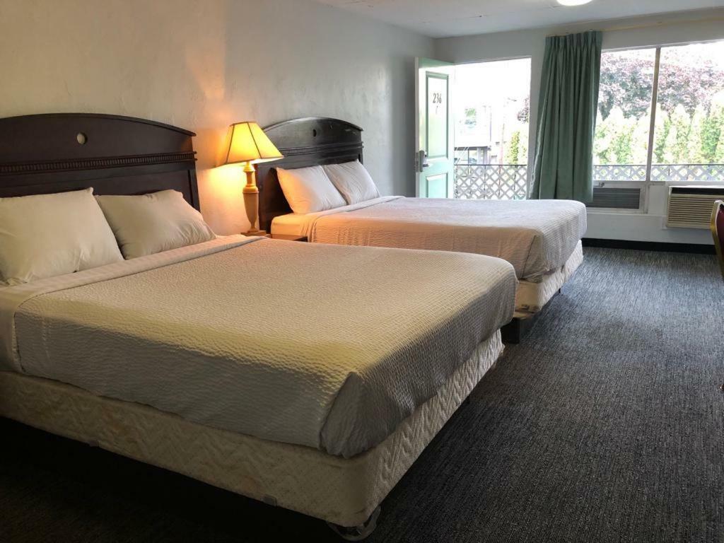 Portland Super Value Inn Ngoại thất bức ảnh